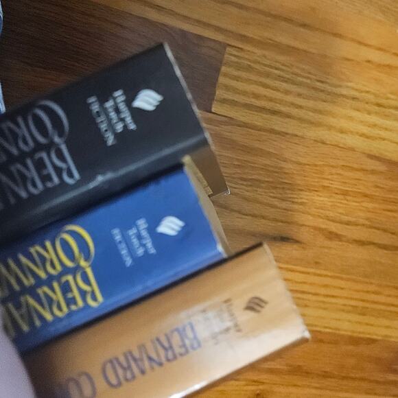 Bernard Cornwell LOT Heretic Vagabond The Archer's Tale ~ Paperback - Picture 7 of 15